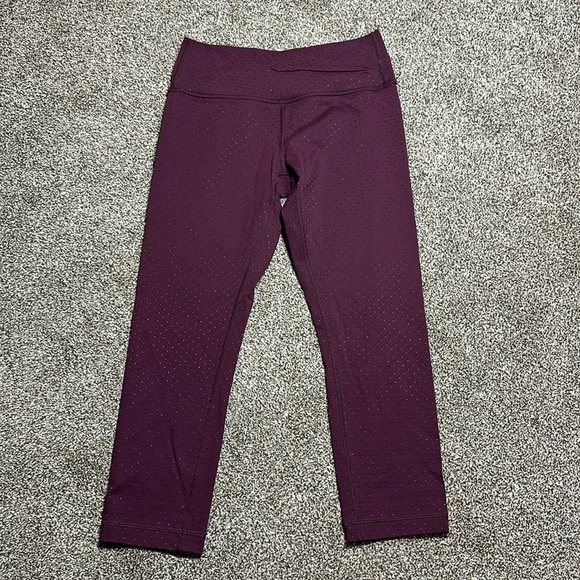 lululemon athletica Pants - Lululemon capri crop leggings size 4 maroon deep purple cross waist polka dot